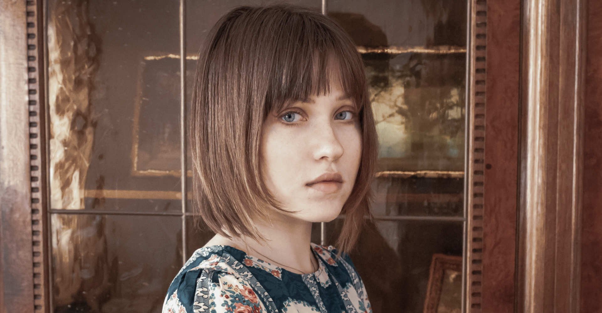 2941 Corte Stone Conheca A Tendencia Retro De Cabelo Bob Arredondado Com Franja Reta