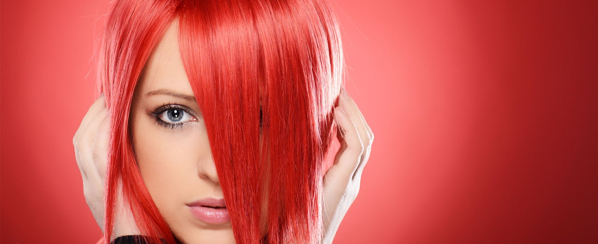 Cabelo Liso Vermelho Mulher