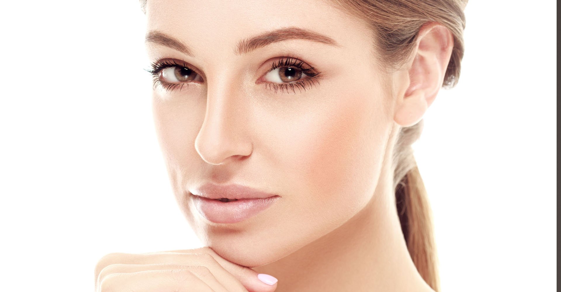 Loira Rosto Pele Branca Hidratada