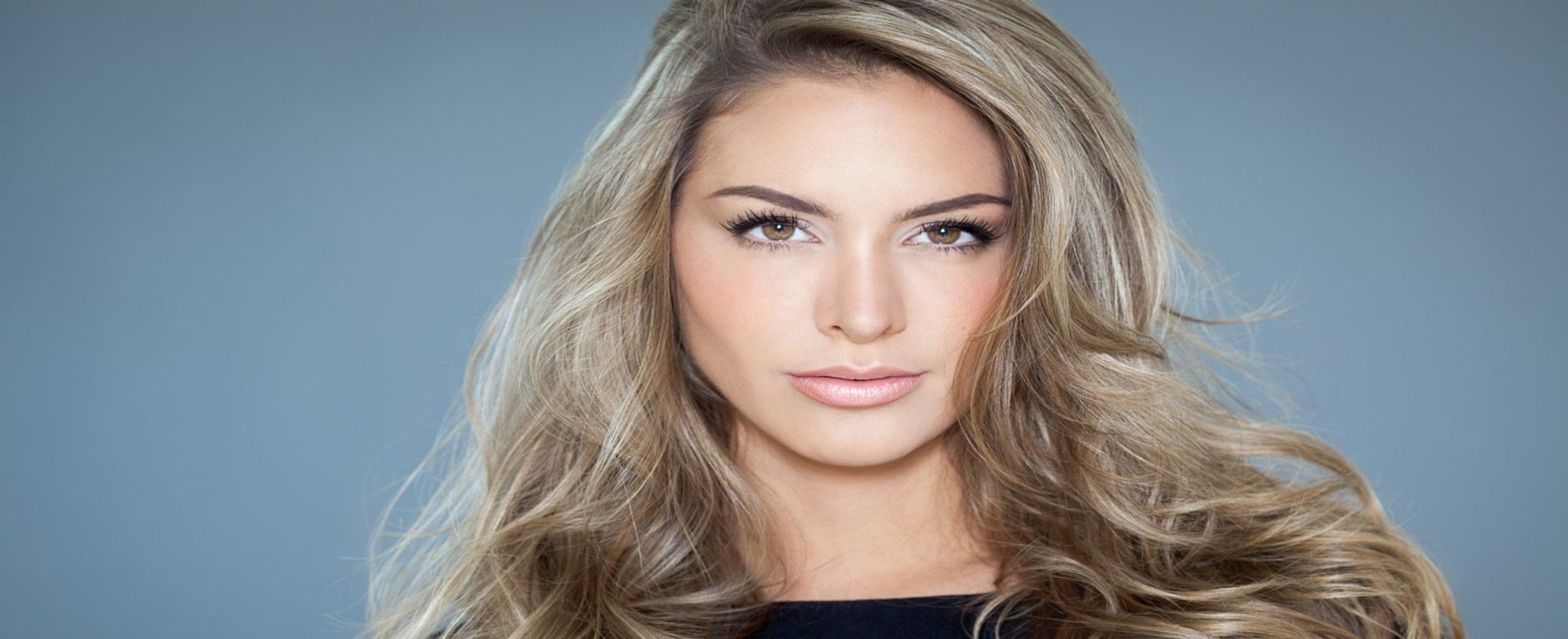 Mulher com Luzes no cabelo