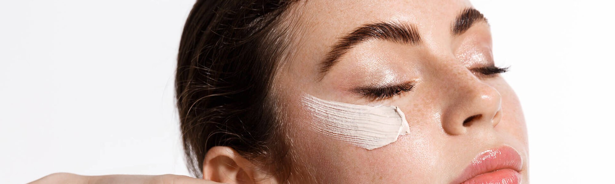 Sérum, Gel e Creme: dermatologista explica texturas dos produtos de skincare | L'Oréal Paris