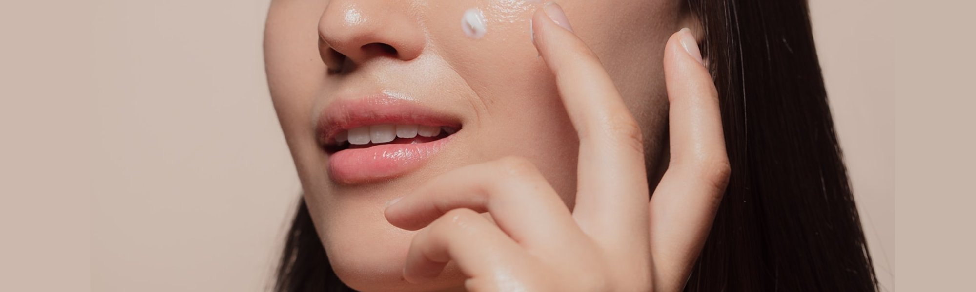 Rotina de skincare: saiba quais passos da k-beauty adotar nos seus cuidados