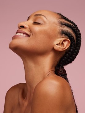 Hiperpigmentação na pele negra: o que é, o que causa e como tratar
