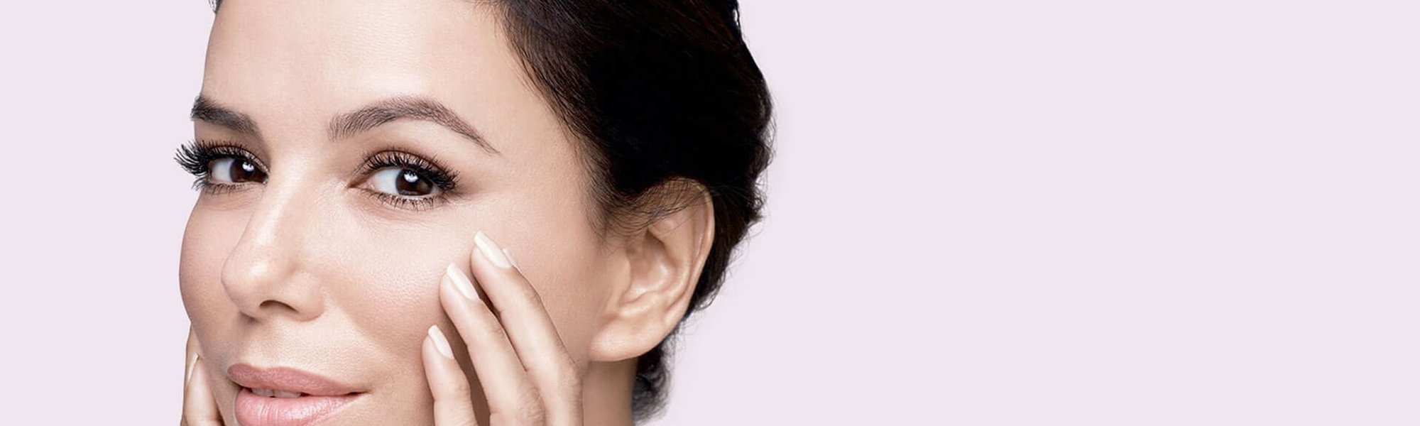 Imagem mostrando banner Eva | landing page Ácido Hialurônico | L'Oréal Paris