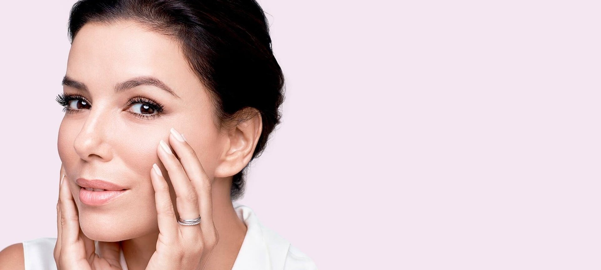 Eva Longoria Revitalift Hero Novo Aumentado